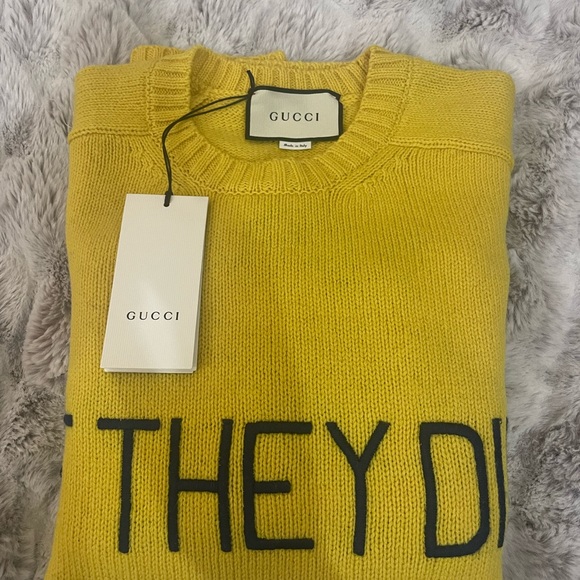 Gucci Men's "If They Did But Know" Sweater Sz M - Picture 7 of 9